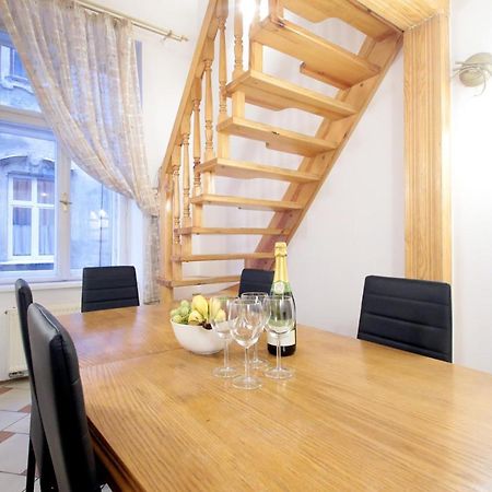 Pro Apartments 12213 Lviv Bagian luar foto